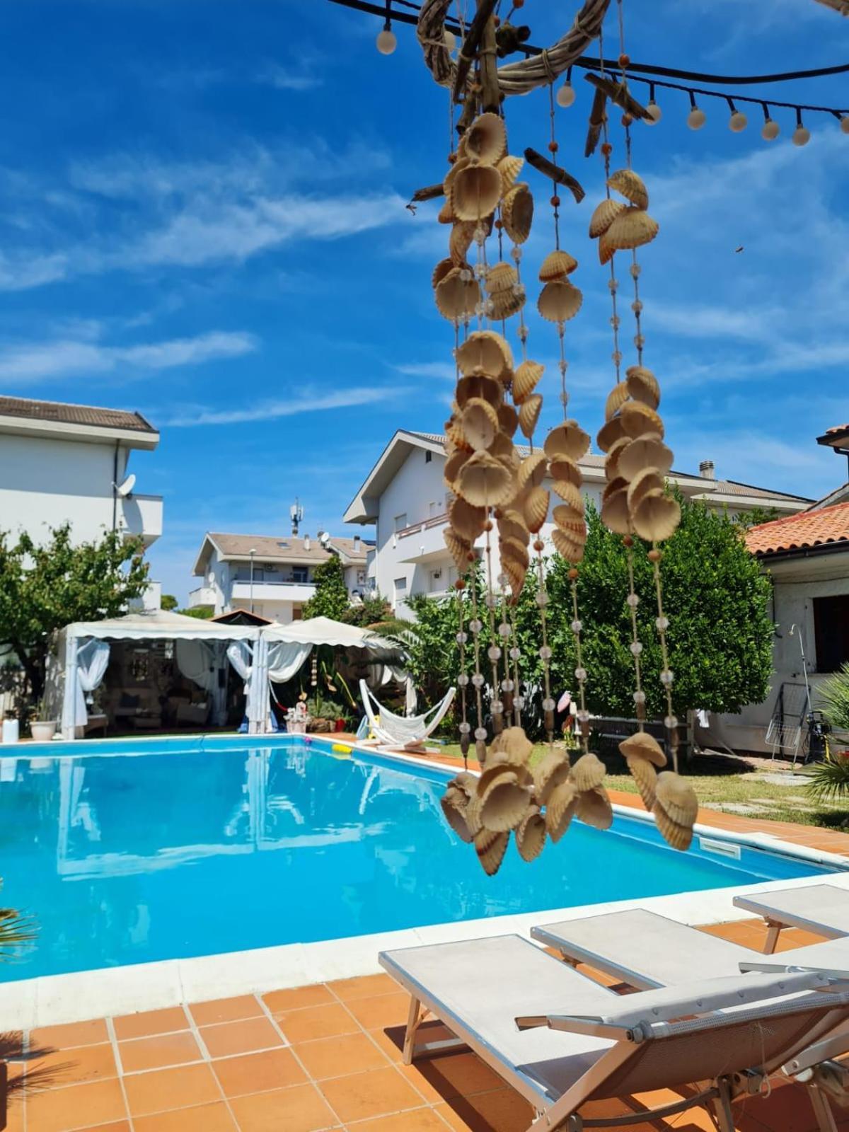 Villa Tropical Francavilla Al Mare Exterior foto